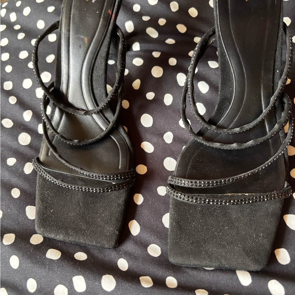 Zara Black Elegant Heels with Rhinestone Detailing